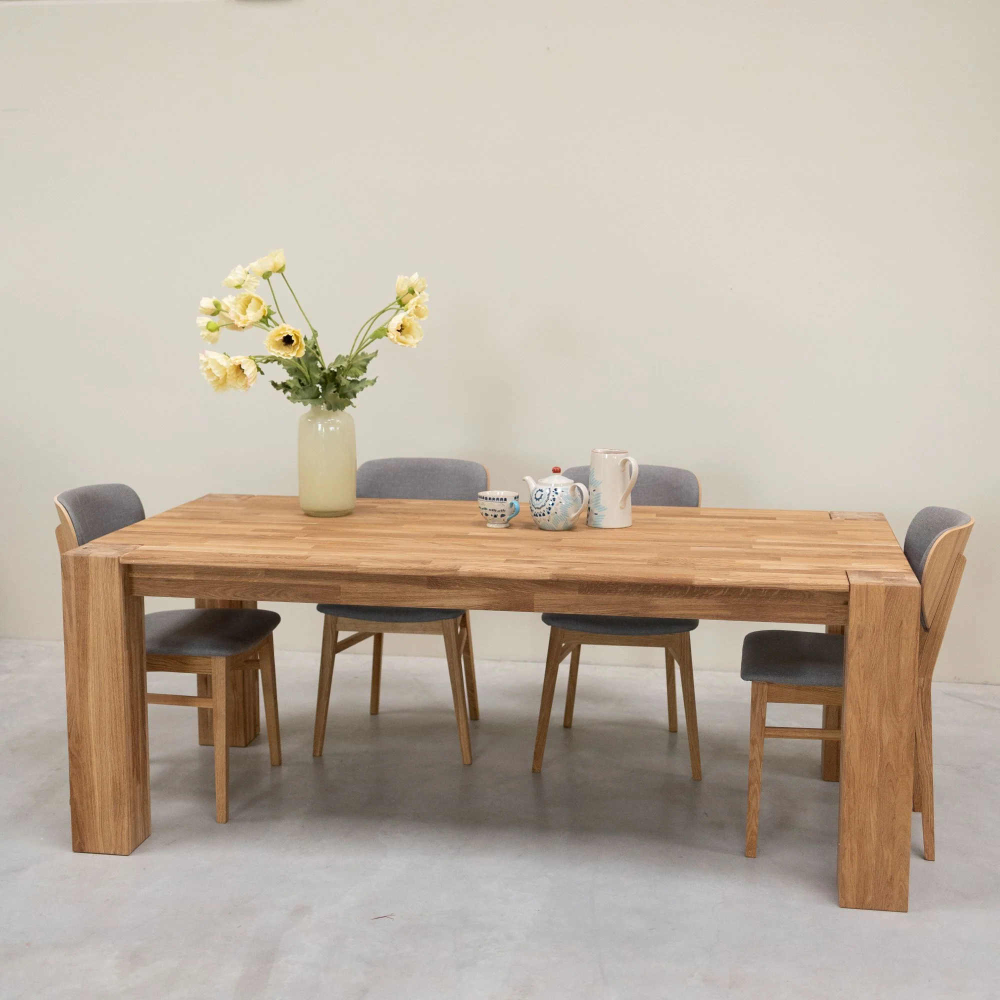 Tavolo da pranzo in rovere massello Mauritz 3 | NordicStory - Image 3