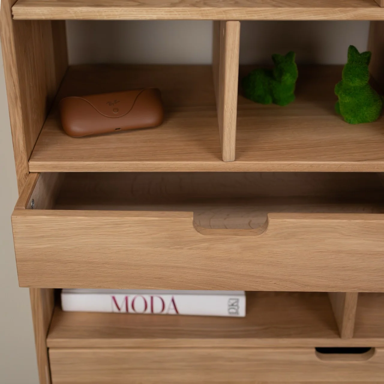 Libreria in rovere massiccio Escandi Atelier 3 | NordicStory - Image 4