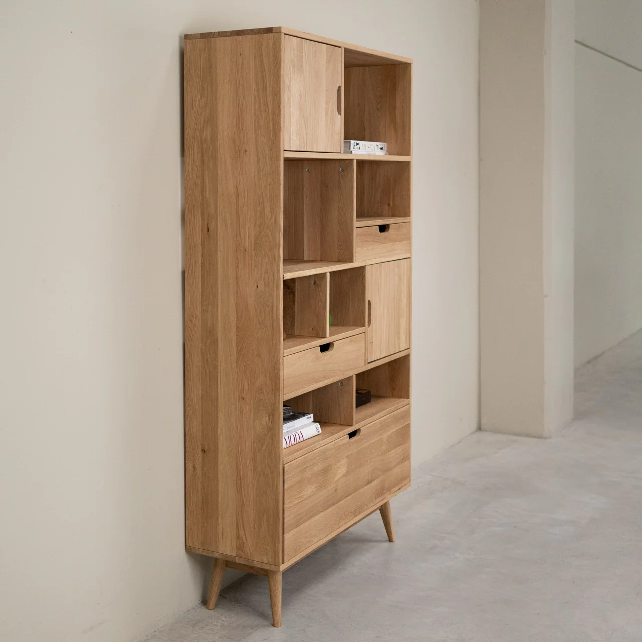 Libreria in rovere massiccio Escandi Atelier 3 | NordicStory - Image 8