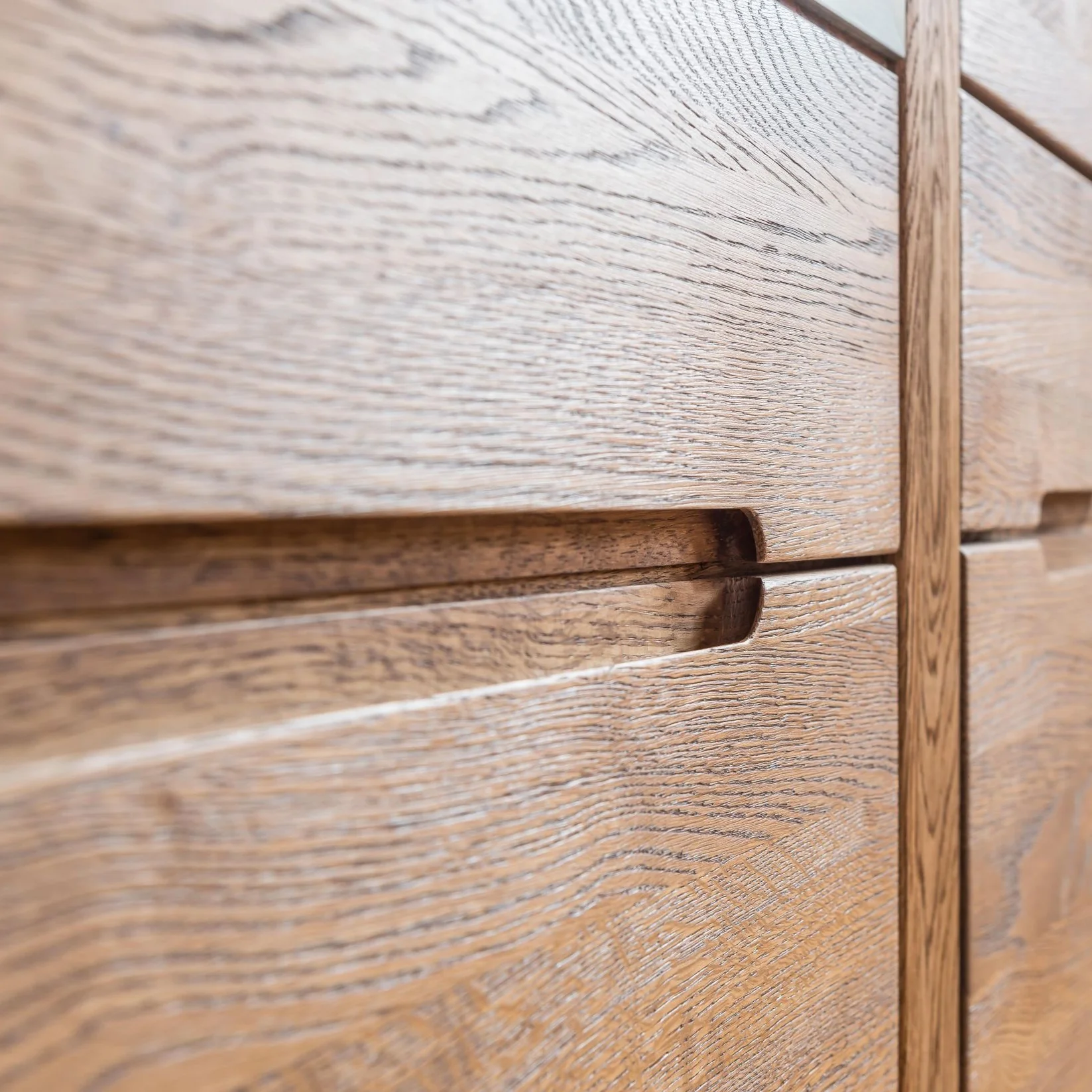 Vetrina in rovere massiccio MONTENEGRO 12 | LoftStory - Image 3
