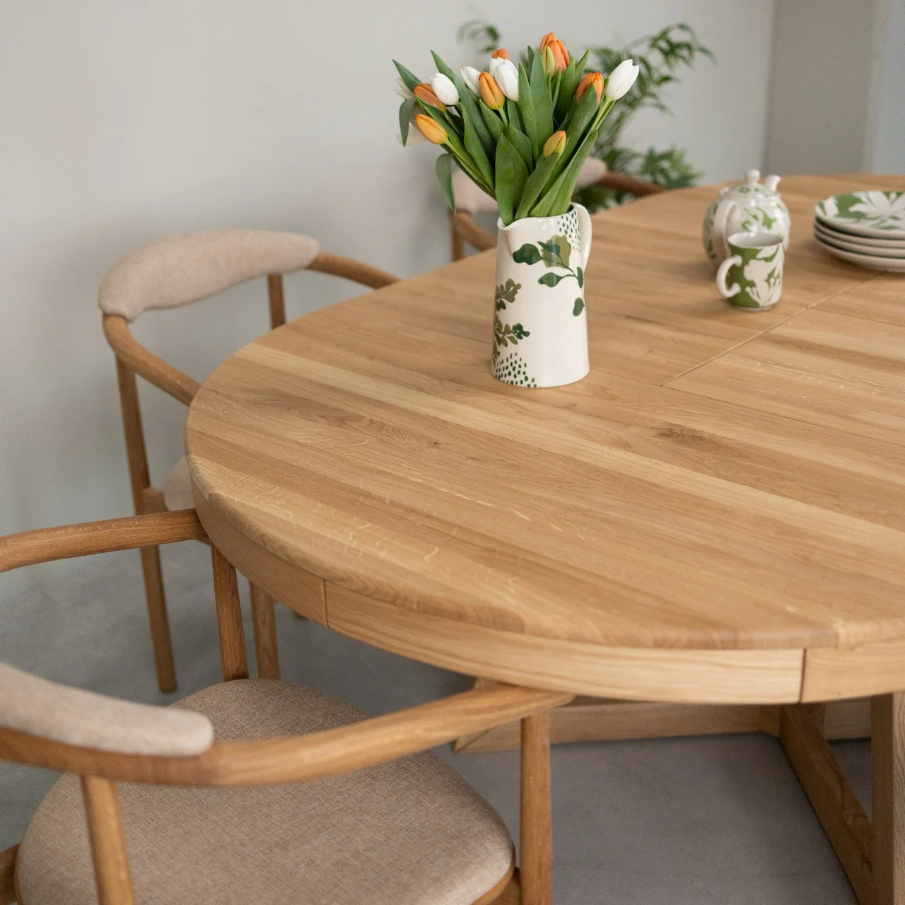 Tavolo da pranzo allungabile in rovere massiccio Escandi Atelier | NordicStory - Image 12