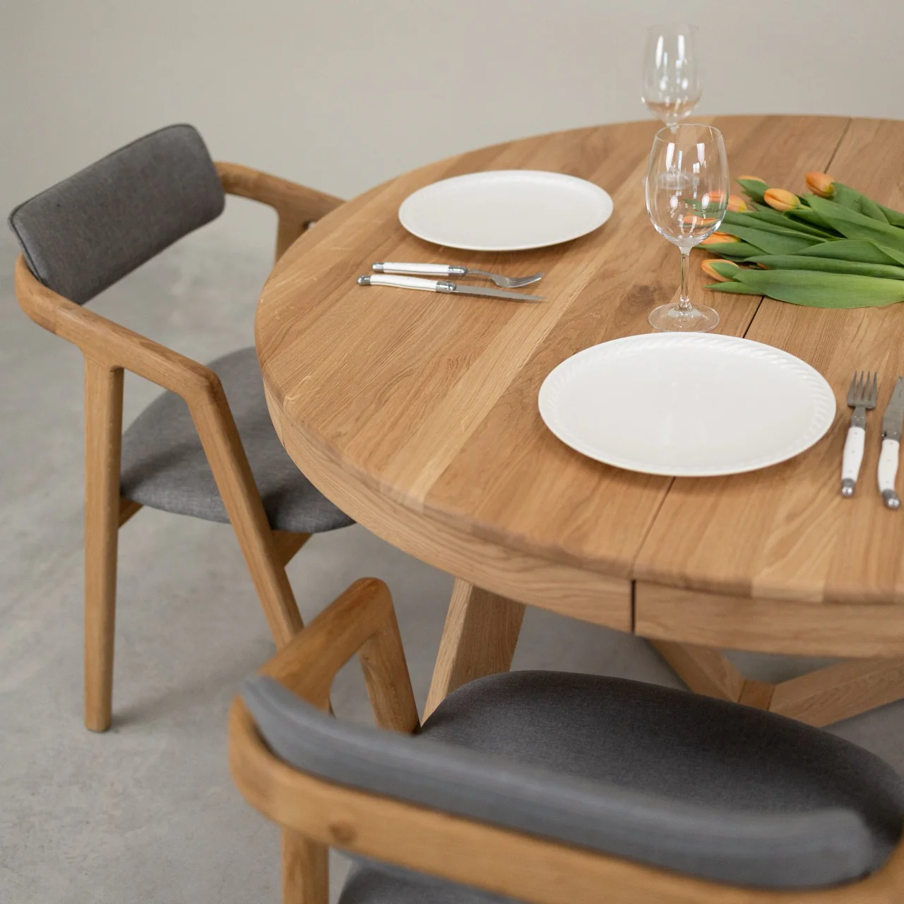 Tavolo da pranzo allungabile in rovere massiccio Escandi Atelier | NordicStory - Image 29
