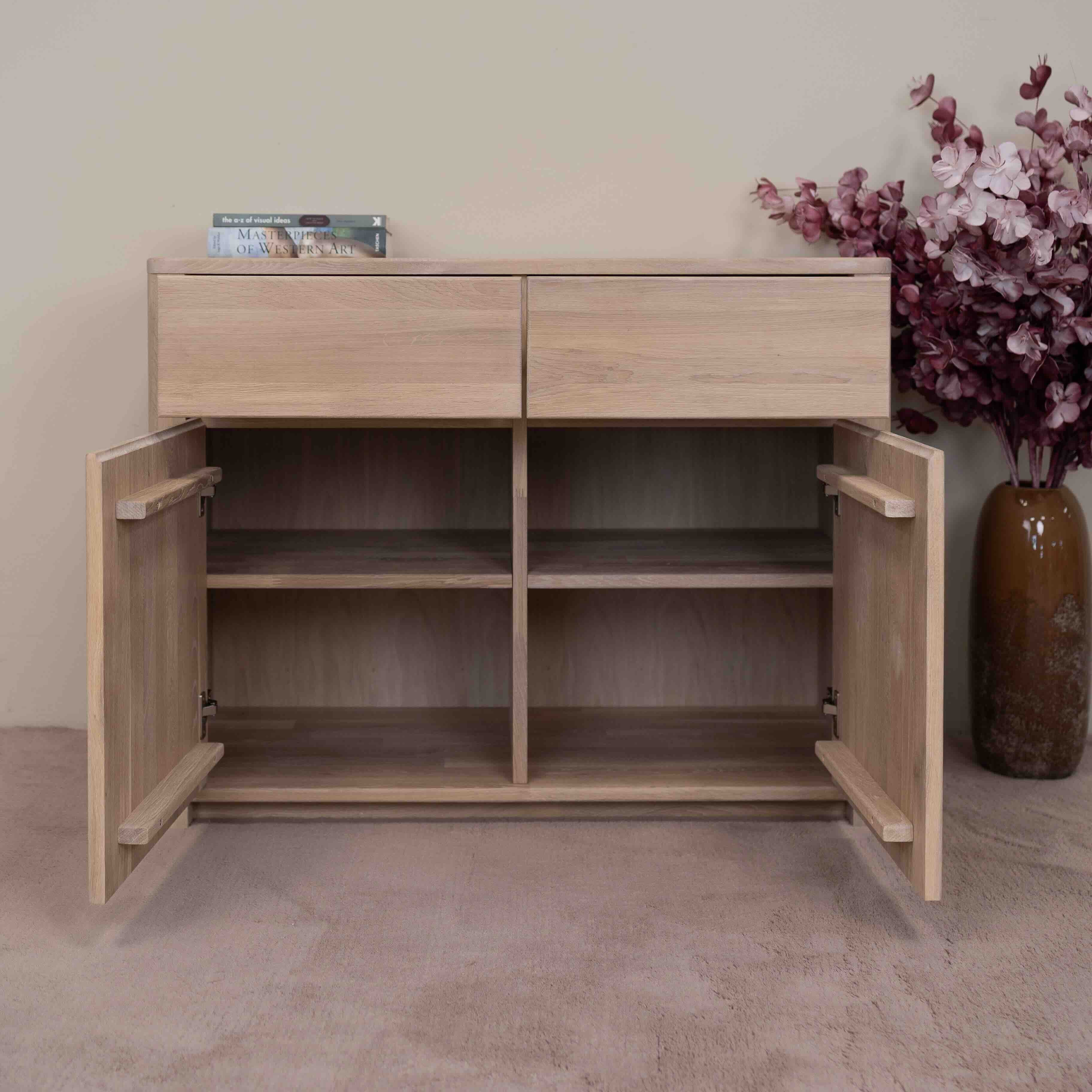 Credenza Comò in legno massello di rovere Elsa 2 | NordicStory - Image 3