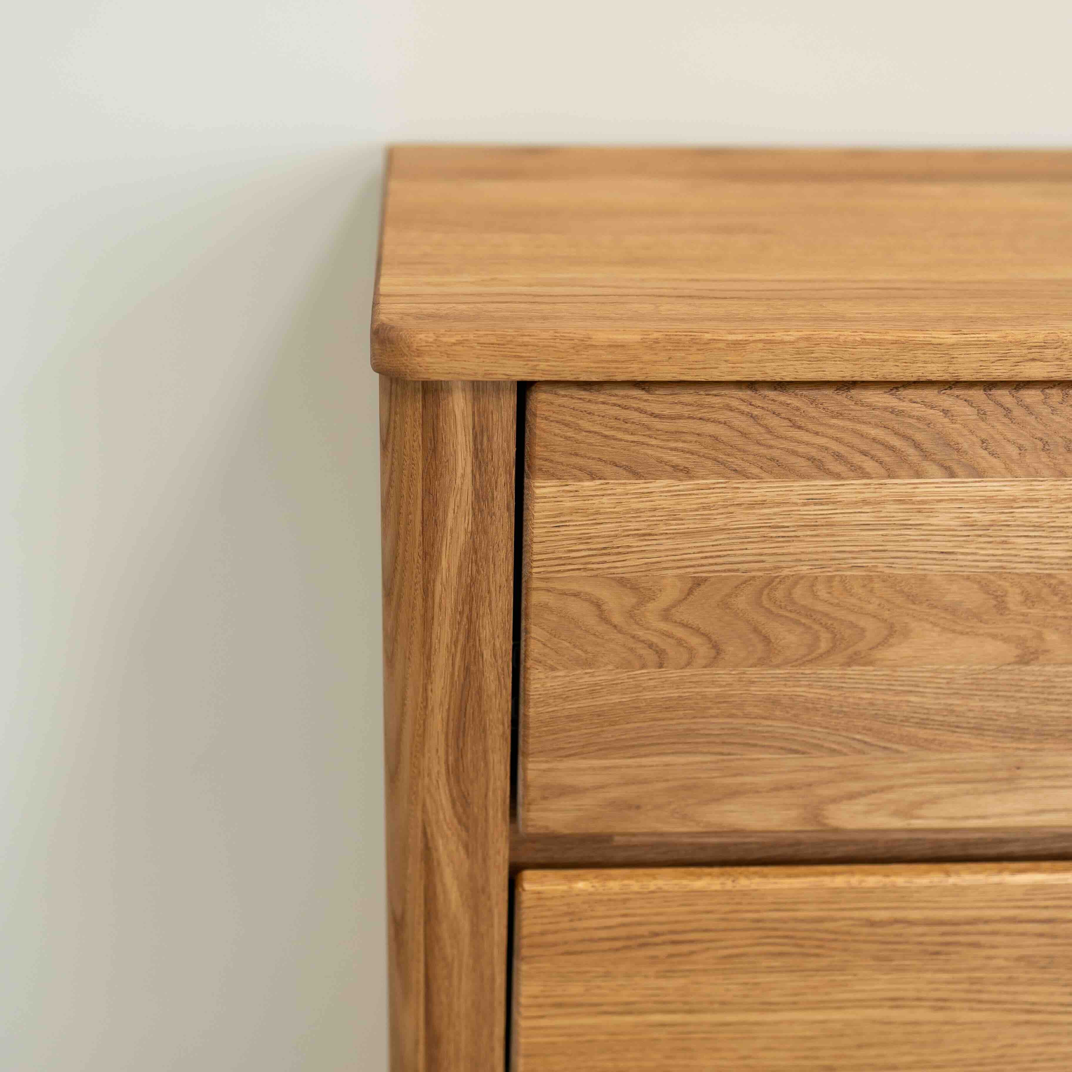 Credenza Comò in legno massello di rovere Elsa 5 | NordicStory - Image 7