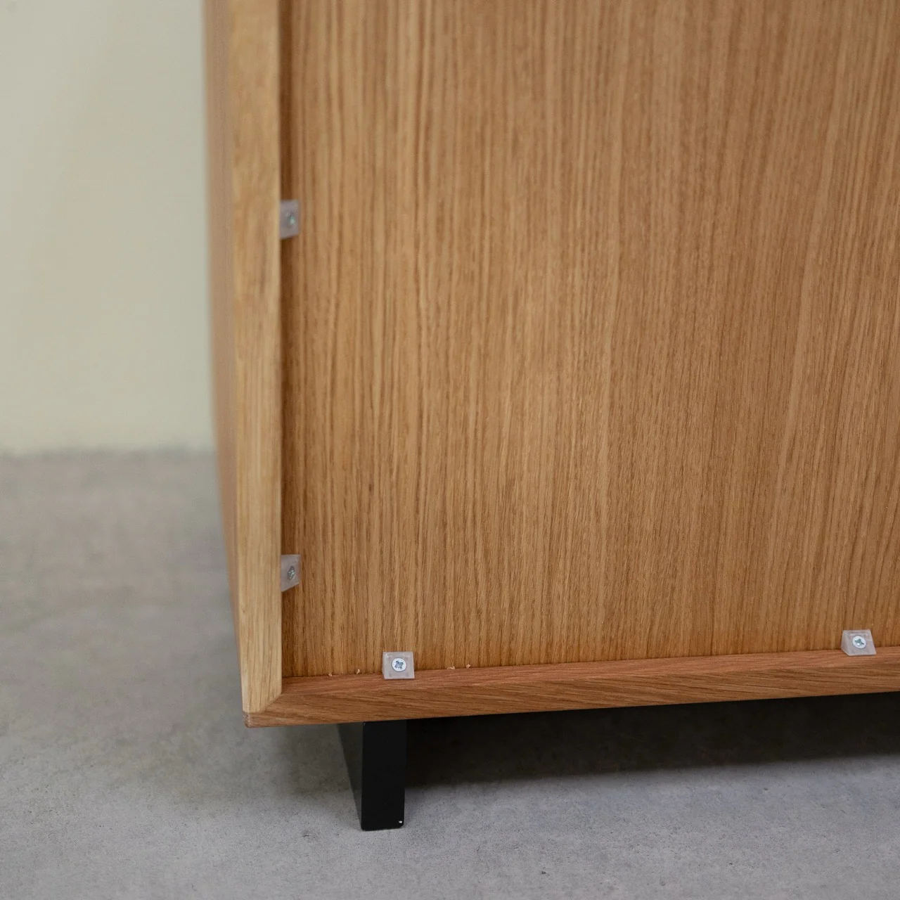 Credenza in legno massello di rovere Bremen | NordicStory - Image 13