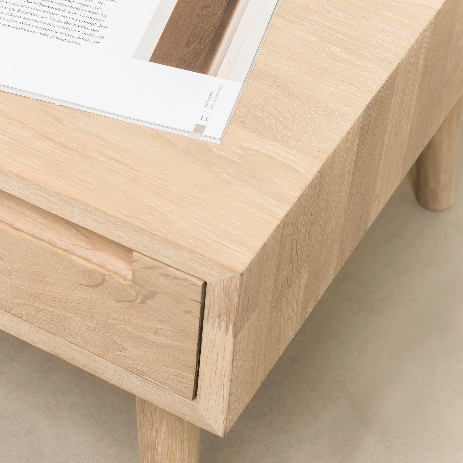 Tavolino in legno massello di rovere Escandi 8 | NordicStory - Image 10