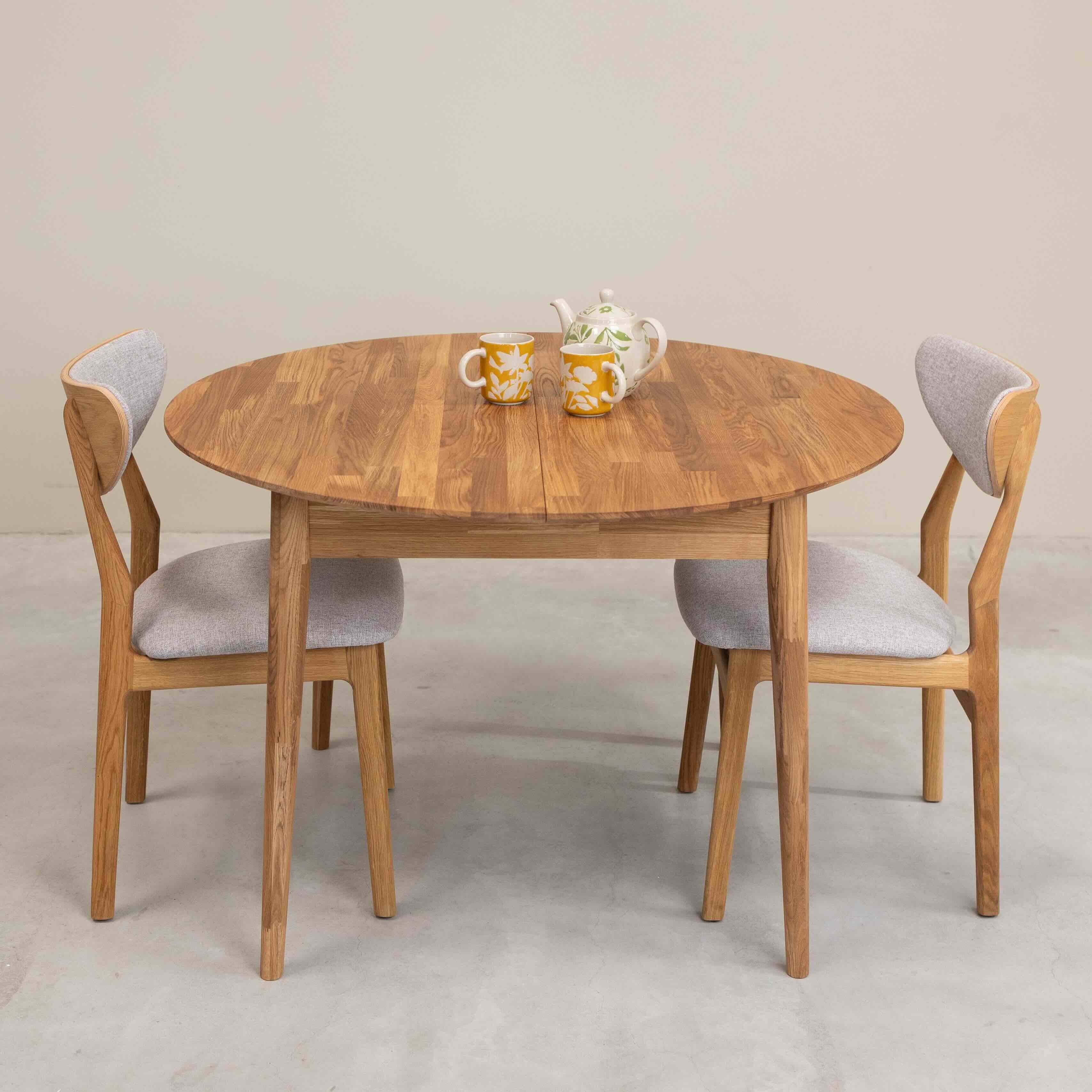 Tavolo da pranzo rotondo ed estensibile in legno massello di rovere Escandi 5 | NordicStory - Image 8
