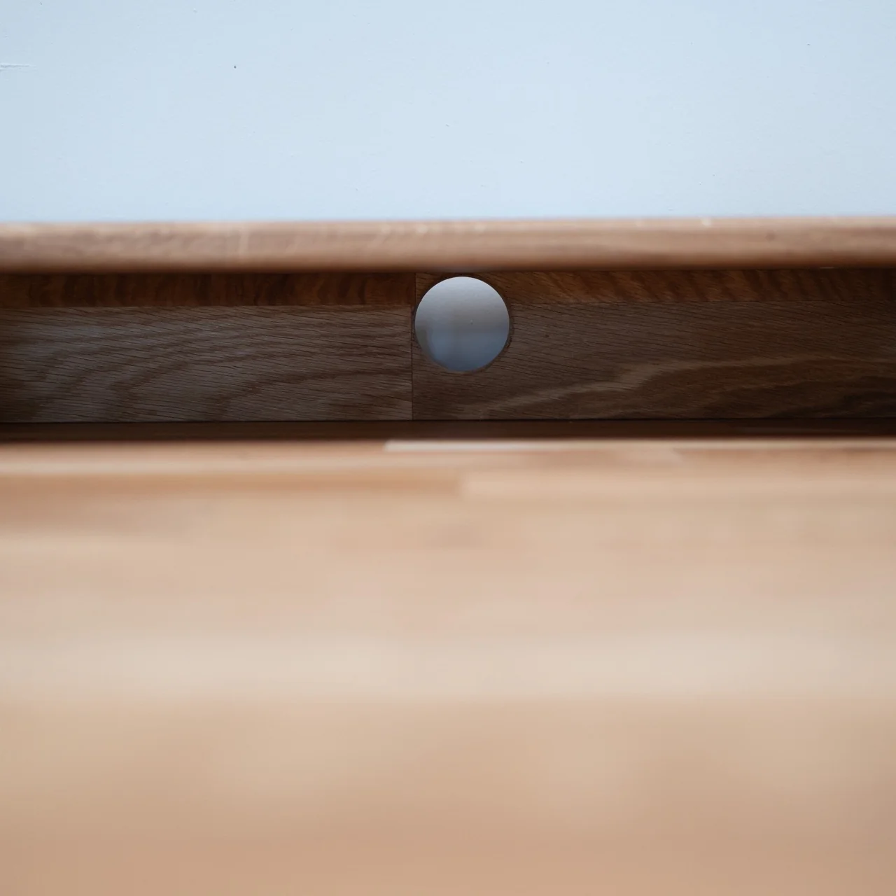 Scrivania in legno massello di quercia Ana | NordicStory - Image 7