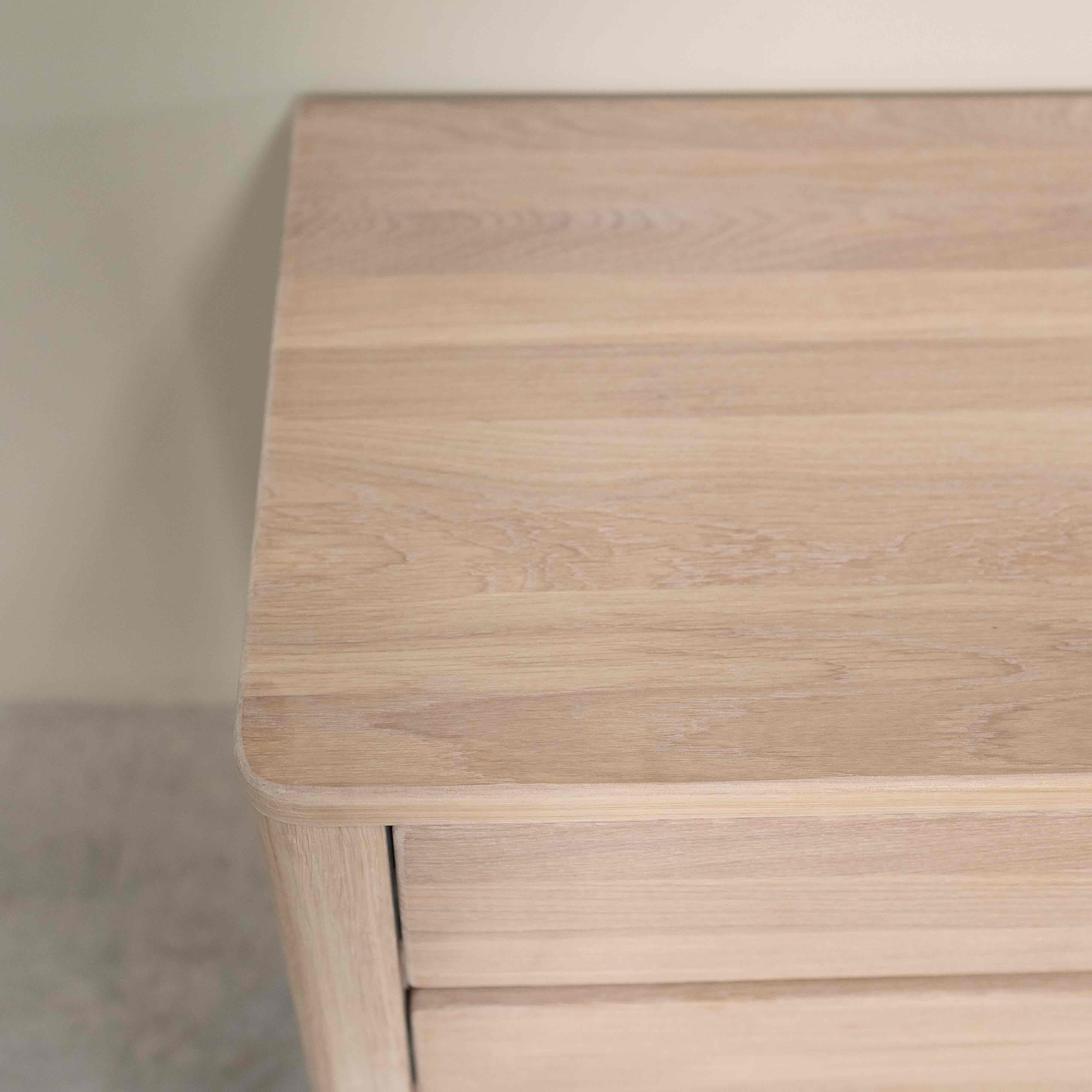 Tavolino in legno massello di rovere Elsa 30 | NordicStory - Image 4