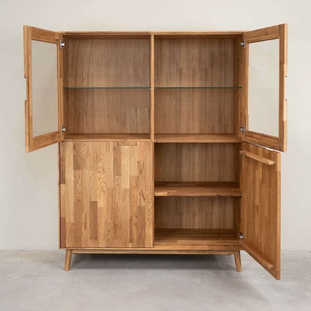 Armadio vetrina in legno massello di rovere Escandi 3 | NordicStory - Image 11